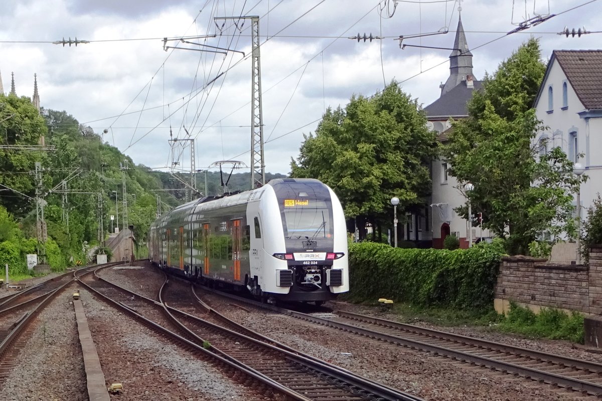 Abellio RRX 462 024 verlässt Remagen in eine erste Einsatz am 8 Juni 2019.