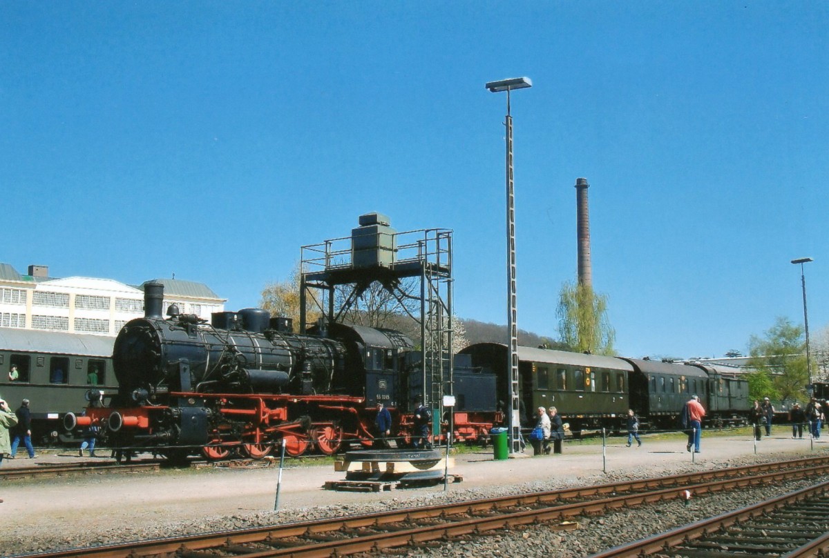 Am 17 April 2010 stand 55 3345 ins DGEG-Museum Bochum-Dahlhausen aufgestellt.