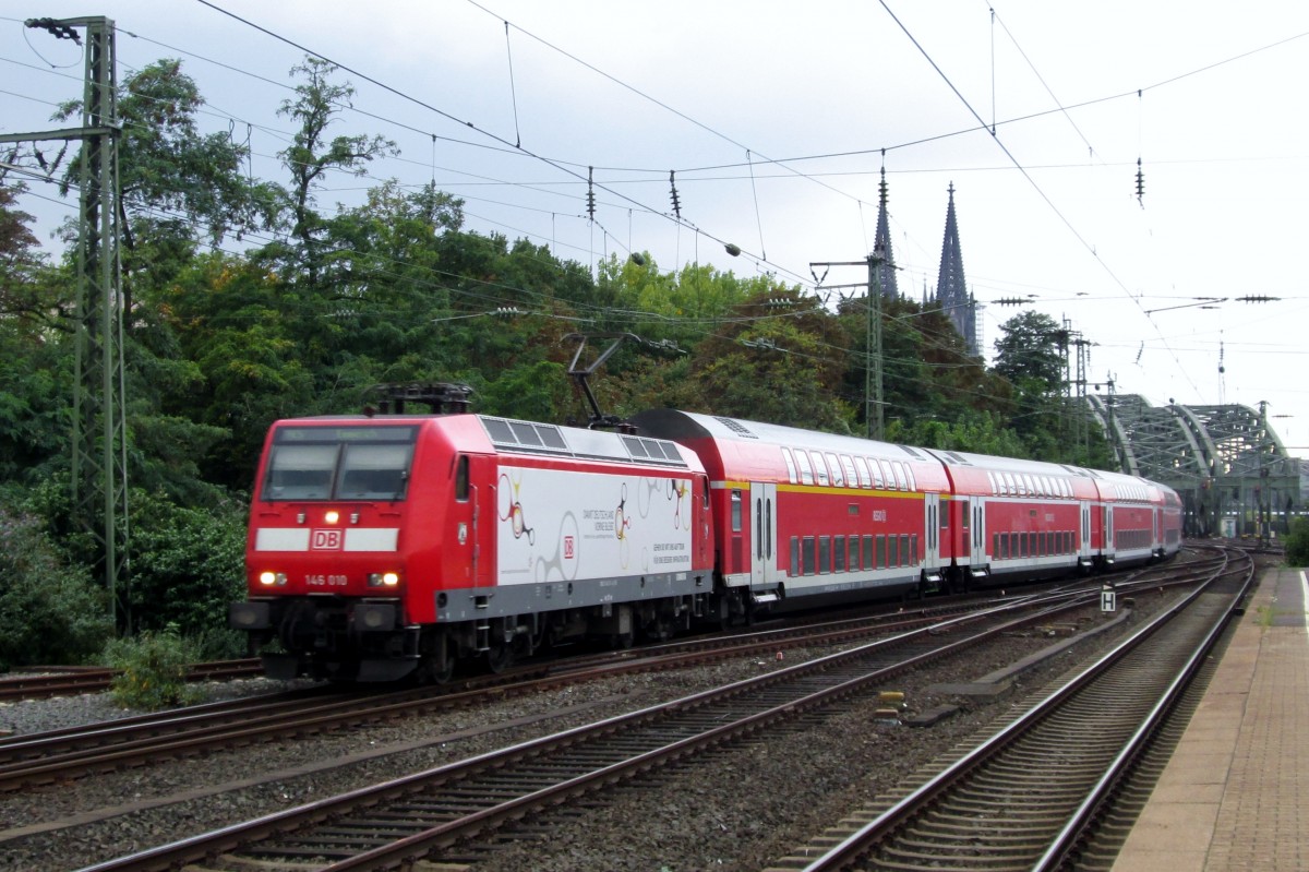 Am 20 September 2014 treft 146 010 in Kln Deutz ein.