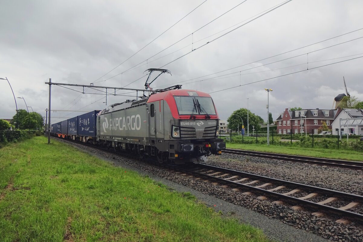 Am 24 Jänner 2021 durchfahrt EU46-515 Wijchen.