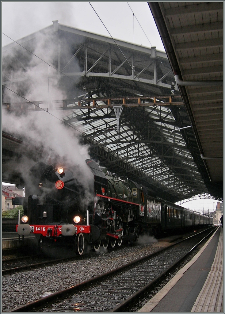Am 8.Okt 2011 stattete die sch�ne SNCF 141 R 1244 Lausanne einen kurzen Besucht ab.
