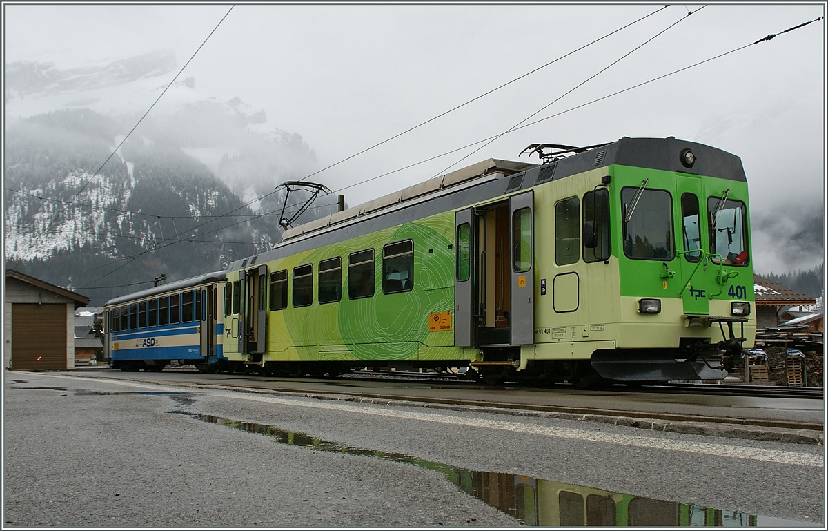 ASD Regionalzug in Les Diablerets.
19.03.2011