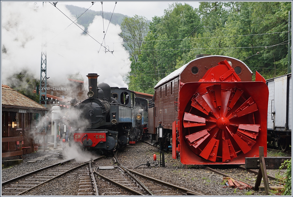 Blonay Chamby Mega Steam Festival: Die CP E 164 (1905) der  La Traction SA  in Chaulin. 
19. Mai 2018