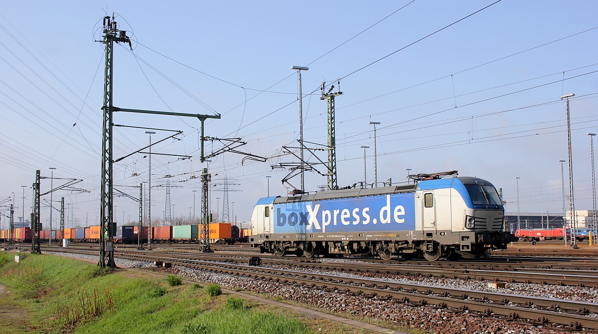 BOXX 193 842-2(MMAL/24.04.20), HH-Waltershof 02.05.2021