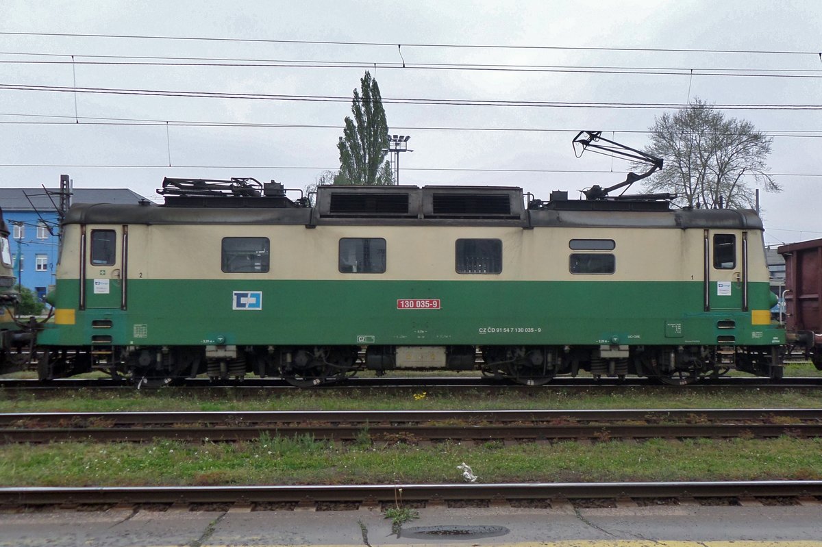 CD 130 035 steht am 4 Mai 2016 in Ostrava hl.n. 