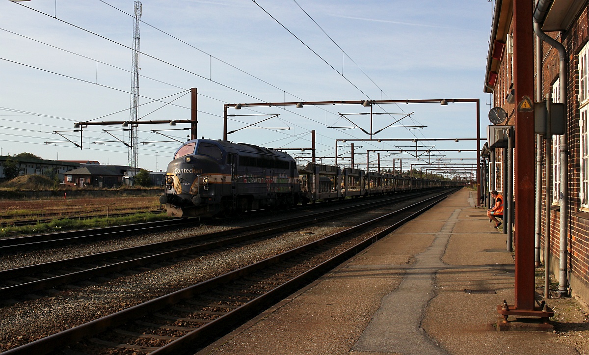 Contec Litra MY 1158 mit leerem BLG Autotransportzug. Einfahrt Padborg 18.09.2020