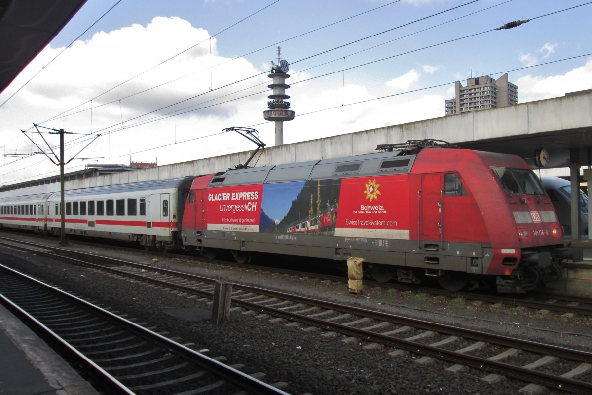 DB 101 118 steht am 8 September 2015 in Hannover Hbf.