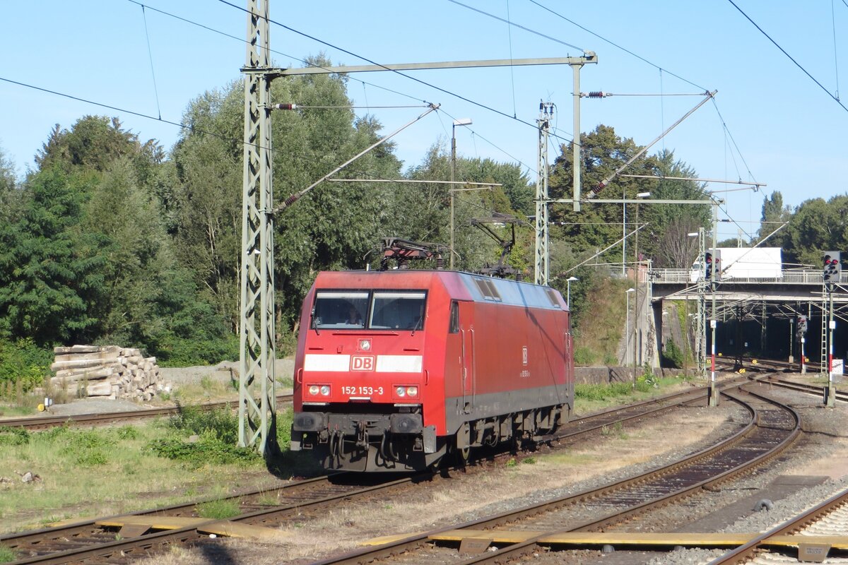 DB 152 153 macht am 21 September 2022 Pause in Itzehoe.