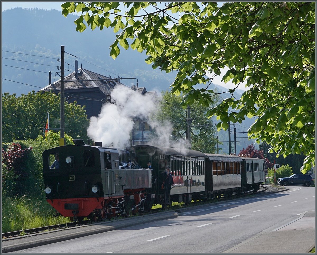 Die Blonay-Chamby Bahn G 2x 2/2 105 erreicht mit dem ersten Zug der Saison 2022 Blonay. 

7. Mai 2022  