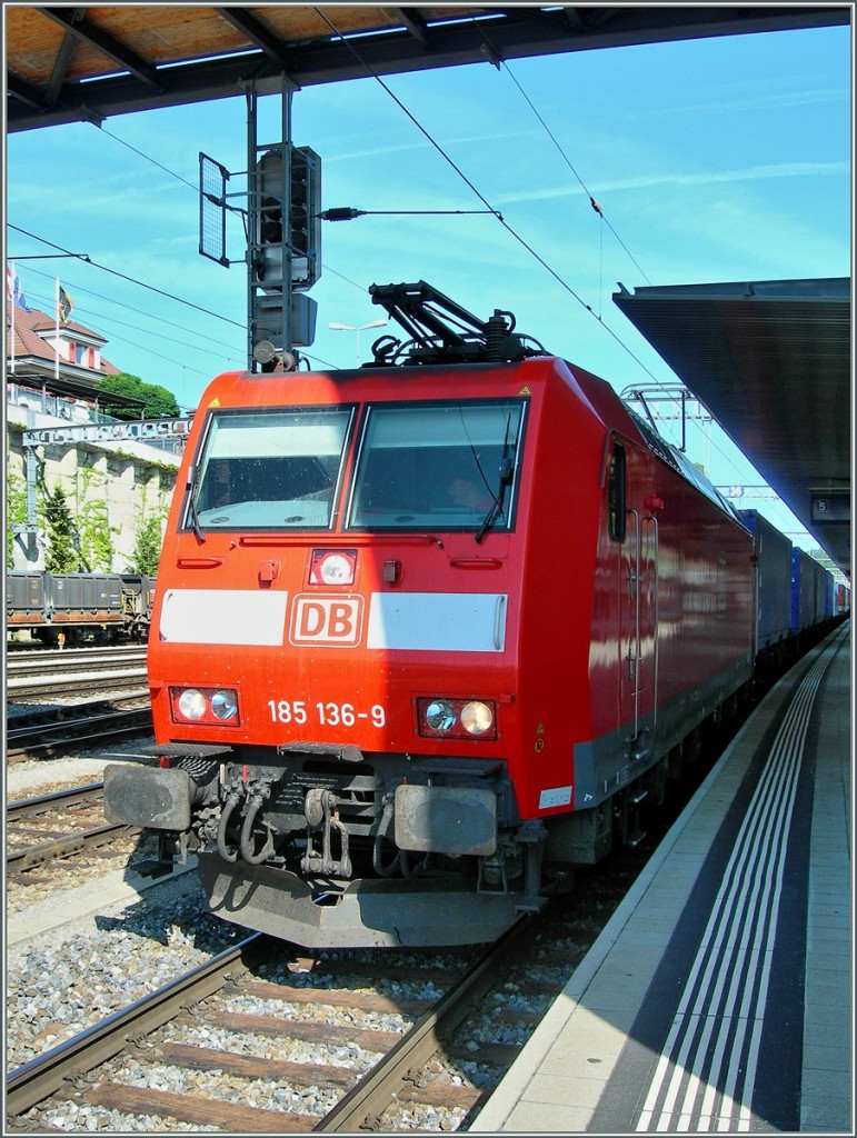 Die DB 185 136-9 in Spiez.
11. Juli 2006