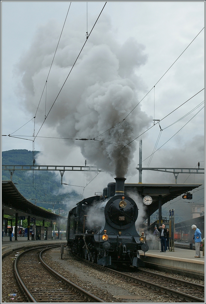 Die SBB A 3/5 N� 705 in Olten.
25. Juni 2011