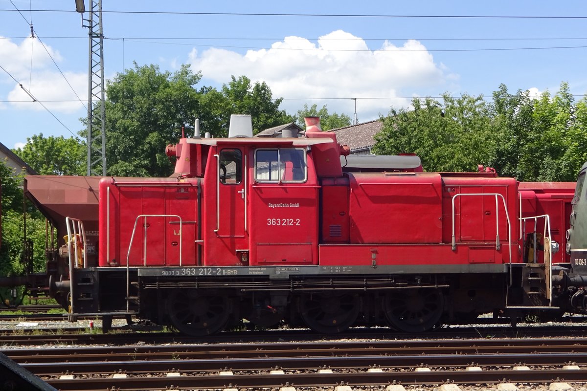 DreiBein 363 212 steht am 1 Juni 2019 in Nrdlingen.