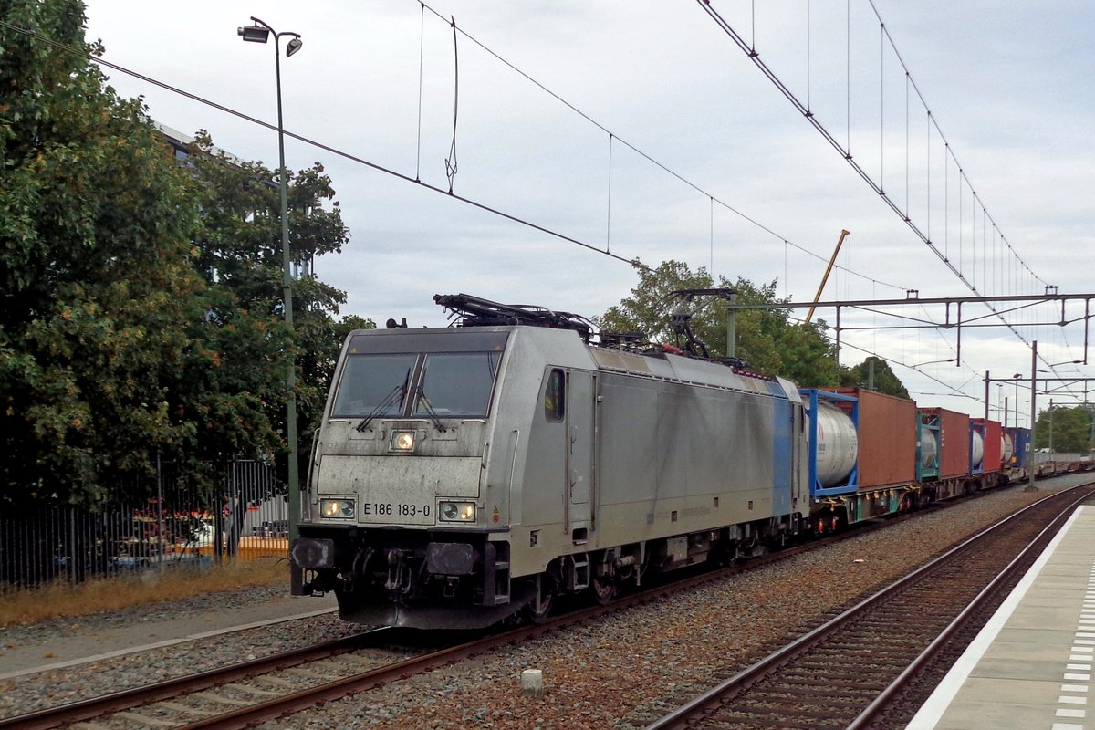 LNS 186 183 durchfahrt am 29 Juli 2017 Tilburg.