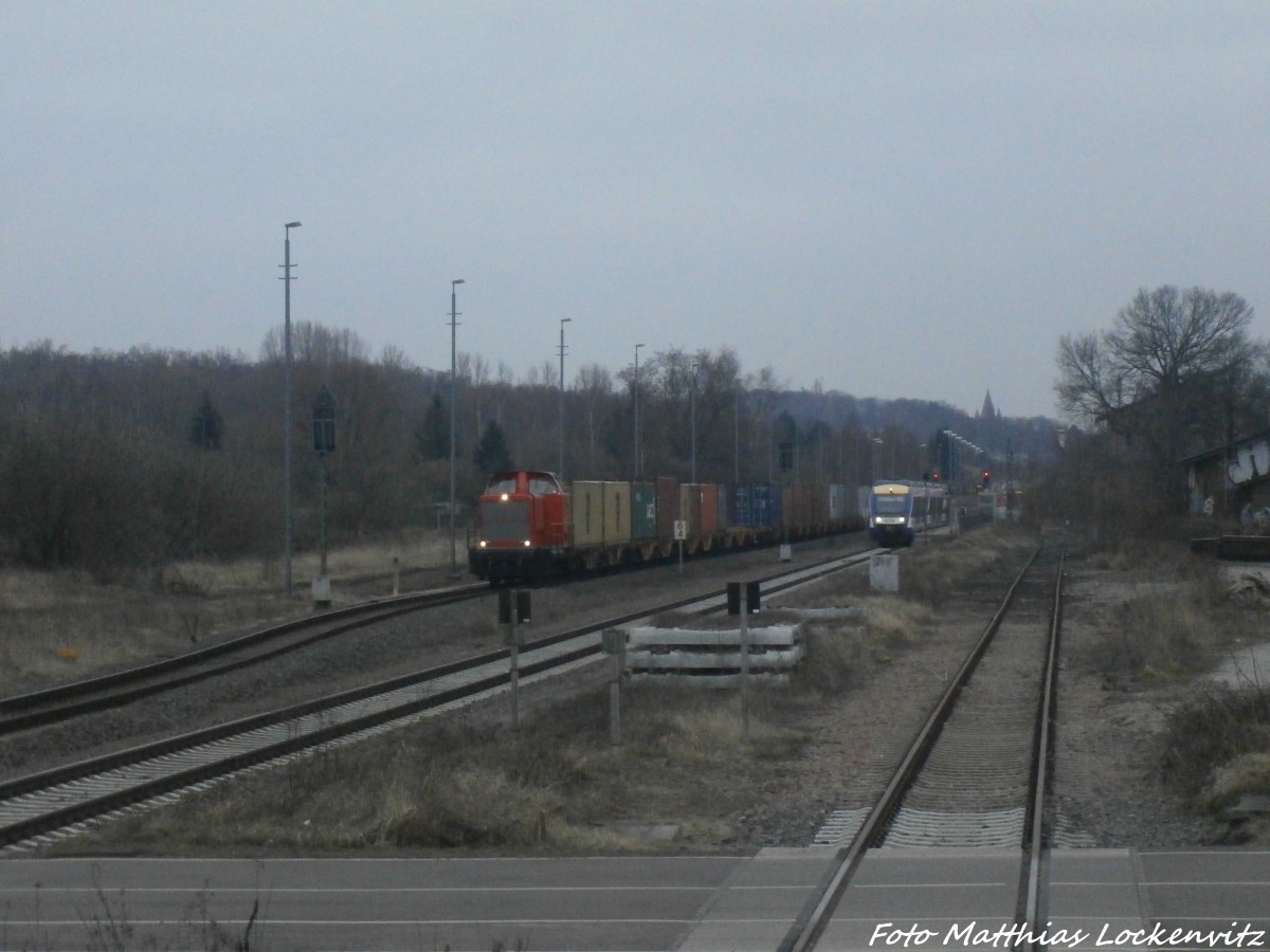 MAK 120D und HEX Triebwagen in Halle-Trotha am 12.3.15