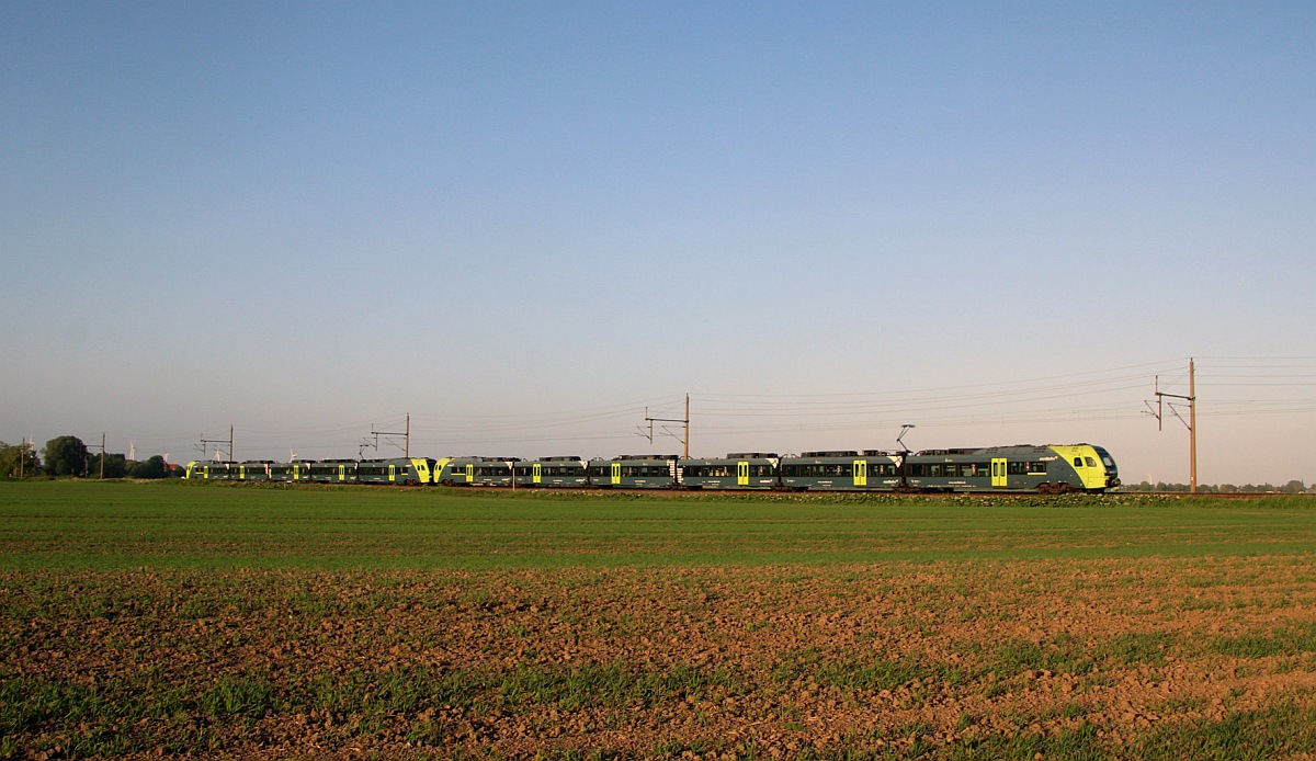 Nordbahn 10-Teiler irgendwo im Norden aufgenommen.....25.05.2023 D.P