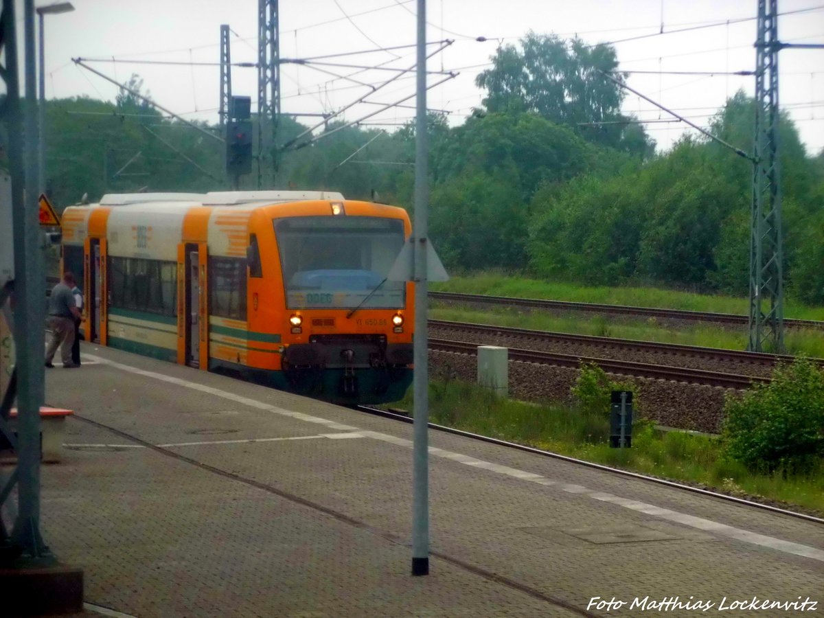 ODEG VT 650.86 im Bahnhof Hagenow Land am 29.5.16