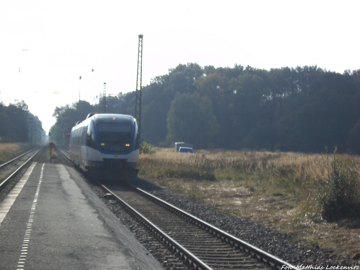 OLA VT 0010 mit ziel Stralsund Hbf bei der Einfahrt in den Bahnhof Sternfeld am 7.10.13