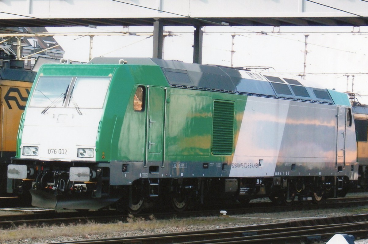 Quasi-FRET/Akiem 76002 in Maastricht während Probefahrten am 13 Marz 2010.