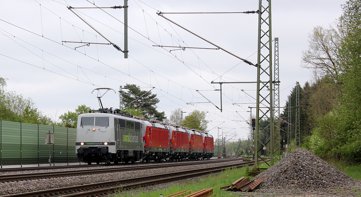 RailAdv 111 082-4 mit DSB EB 3219-0,3218-2 und 3221-6 sowie 3220-8. Owschlag 15.05.2021 II