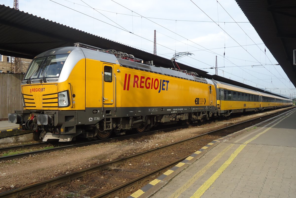 RegioJet 193 214 steht am 30 Mai 2019 in Zilina (Silein).