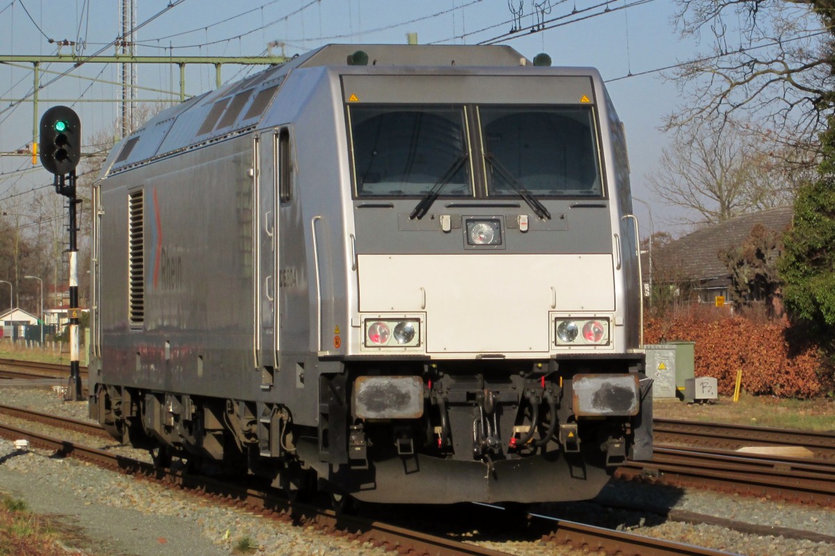 RheinCargo DE 804 lauft am 8 März 2015 um in Zevenaar.