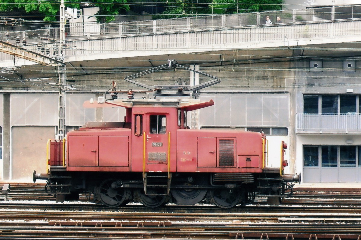 SBB 16458 steht in Bern am 13 Mai 2010.