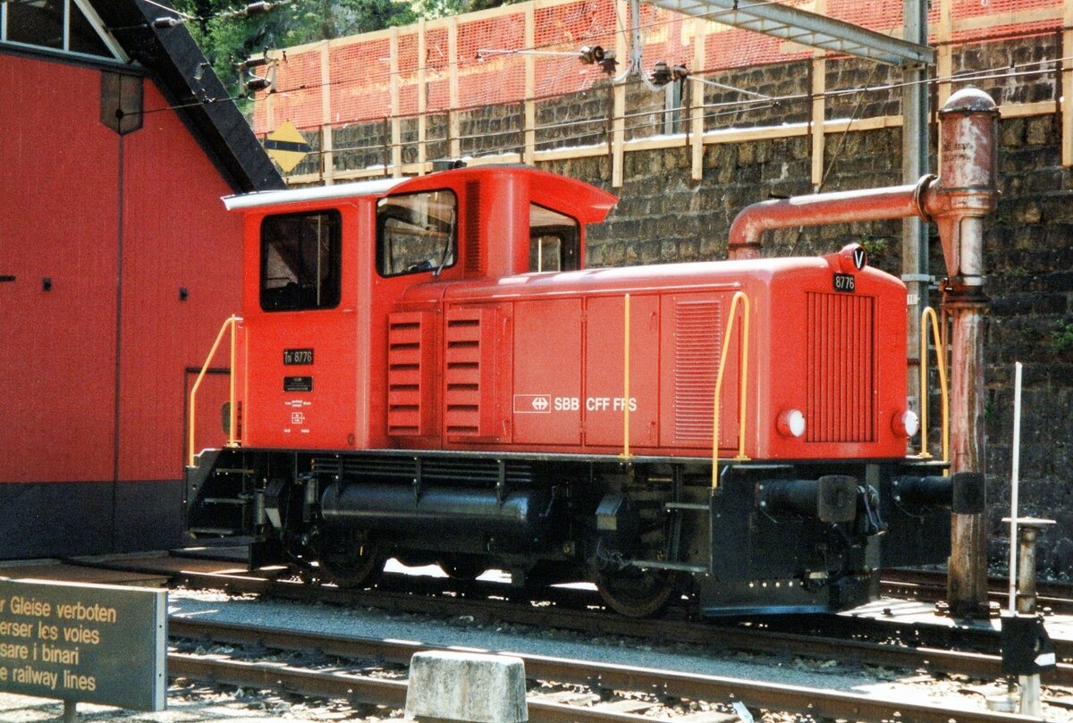 SBB 8776 steht am 24 Mai 202 in Visp abgestellt.