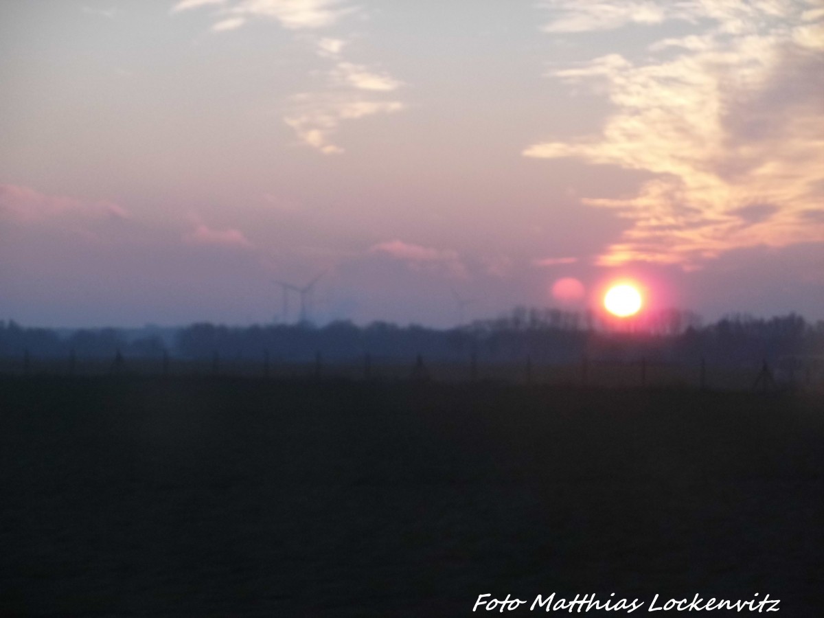 Sonnenaufgang ber Mecklenburg-Vorpommern am 3.1.16