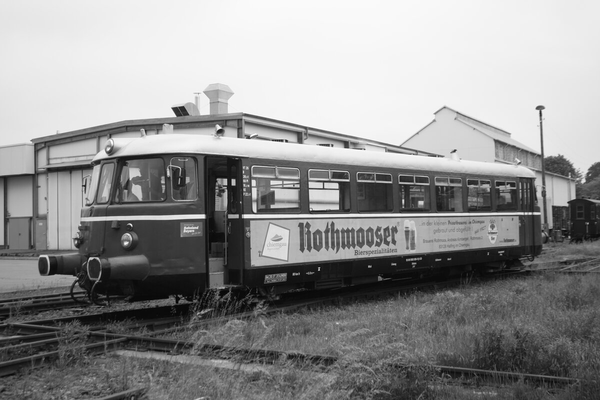 VT26 (302 026) der Chiemgauer Lokalbahn bei der MaLoWa in Klostermannsfeld am 7.6.21