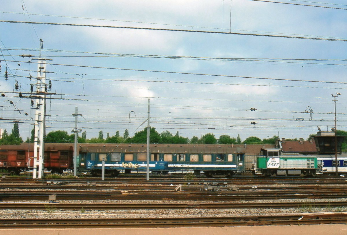 Y 8184 in FRET-Farben rangiert in Sytrassbourg Gare centrale am 20 September 2010.