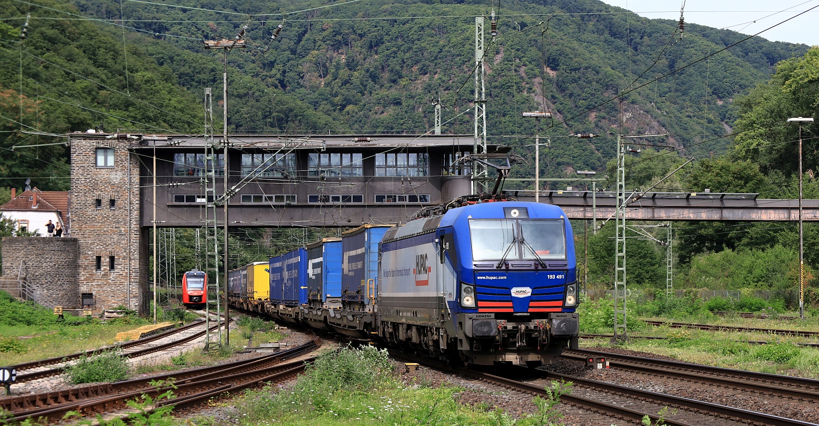 SIEAG/HUPAC 193 491-8 REV/MMAL/20.04.18 mit Verscheure/Tailormade KLV. Bingen am Rhein 09.08.2025