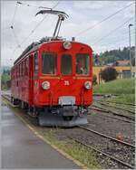 Samstag, 3. Mai 2025; 10:10 - pünktlich mit dem Zeigersprung verlässt der Rhb Bernina Bahn ABe 4/4 I 35 der Blonay-Chamby Bahn Blonay - Die Saison 2025 ist somit eröffnet!

3. Mai 2025