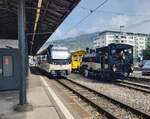 Die BFD HG 3/4 No 3 der Blonay Chamby Bahn  ist mit ihrem Riviera Belle Epoque Zug von (Chaulin*) - Blonay in Vevey angekommen 
Daneben stet der ABeh 2508 nach Les Pleiades. 
* Leerfahrt Chaulin - Blonay
27. Juli 2025