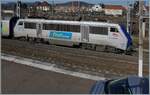 Für die bis zu 200 Km/h schnellen TER Züge Basel - Strasbourg setzt die SNCF BB2600 Sybic Loks ein. Im Bild die SNCF BB 26142 in Sélestat.

18. März 2025