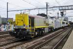 Lokzug mit 7756 durchfahrt am 3 Juni 2016 Antwerpen-Berchem.