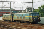 srie-23/677180/am-16-mai-2002-passiert-2303 Am 16 Mai 2002 passiert 2303 Antwerpen-Berchem.