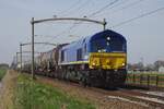 railtraxx/811027/railtraxx-266-009-passiert-am-15 RailTraxx 266 009 passiert am 15 April 2023 Hulten mit ein Kesselwagenzug.