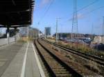 Blick auf die Geffnete Ziegelgrabenbrck vom Bahnhof Stralsund-Rgendamm zusehen am 13.11.13