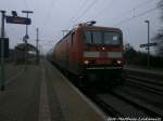 BR 143/397533/143-871-2-als-rb-37811-mit 143 871-2 als RB 37811 mit ziel Halle (Saale) Hbf beim einfahren in den Bahnhof Landsberg (b Halle/Saale) am 3.1.15