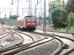 BR 143/569993/143-002-bei-der-einfahrt-in 143 002 bei der Einfahrt in den Bahnhof Halle (Saale) Hbf am 2.8.17