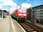 BR 143/628863/143-360-verlaesst-den-bahnhof-dresden-mitte 143 360 verlässt den Bahnhof Dresden-Mitte am 5.9.18