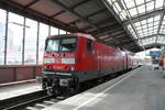 BR 143/676872/143-350-mit-ziel-halle-trotha-im 143 350 mit ziel Halle-Trotha im Bahnhof Halle/Saale Hbf am 5.9.19