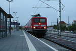 143 925 kommt mit der S7 aus Richtung Halle-Nietleben in den Endbahnhof Halle/Saale Hbf eingefahren am 8.5.20