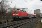BR 143/726267/143-919-mit-der-s7-bei 143 919 mit der S7 bei der Einfahrt in den Endbahnhof Halle-Nietleben am 13.1.21