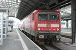 BR 143/746828/143-957-als-s9-mit-ziel 143 957 als S9 mit ziel Eilenburg im Bahnhof Halle/Saale Hbf am 8.7.21