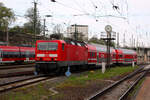 BR 143/872295/143-568-bei-der-einfahrt-in 143 568 bei der Einfahrt in den Endbahnhof Dresden Hbf am 13.4.24