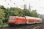 Am 13 April 2000 treft 145 035 in Köln Deutz ein.