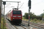 BR 146/711892/146-030-mit-dem-re30-mit 146 030 mit dem RE30 mit ziel Magdeburg Hbf bei der einfahrt in den Bahnhof Stumsdorf am 11.8.20