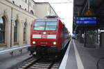 146 018 mit dem RE30 mit ziel Uelzen im Bahnhof Magdeburg Hbf am 25.7.21