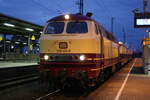 218 105 mit dem SVT 137 234 im Bahnhof Plattling am 23.3.21